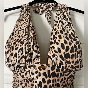 NWOT Victorias Secret Women’s One Piece Cheetah Print Swimsuit Sz XL